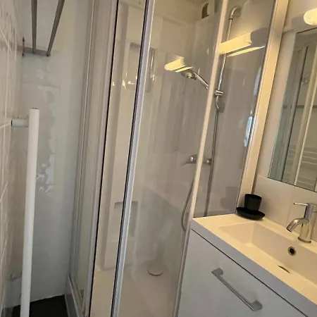 Renove 3/4 Personnes A Avoriaz - Village Des Ruches, 21 M², Proche Centre, Casier A Skis - Fr-1-633-41 * Morzine